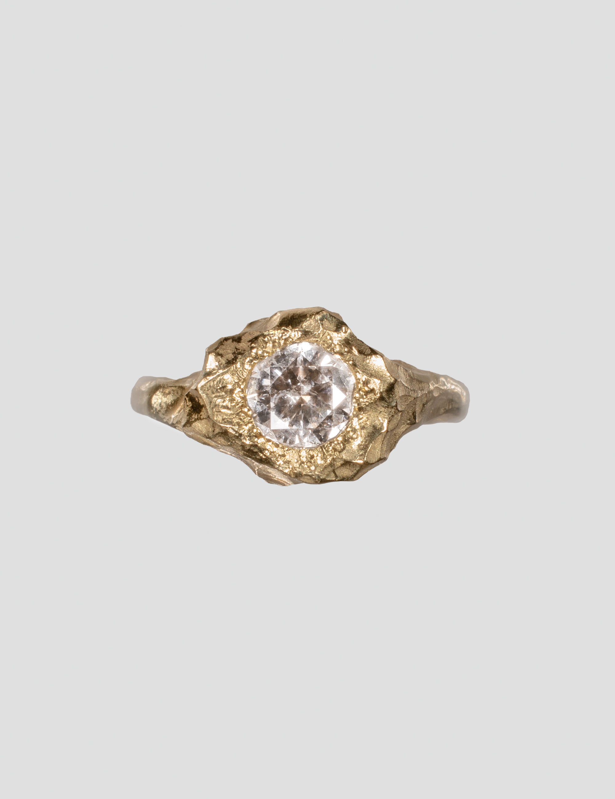 WHITE DIAMOND ENGAGEMENT RING